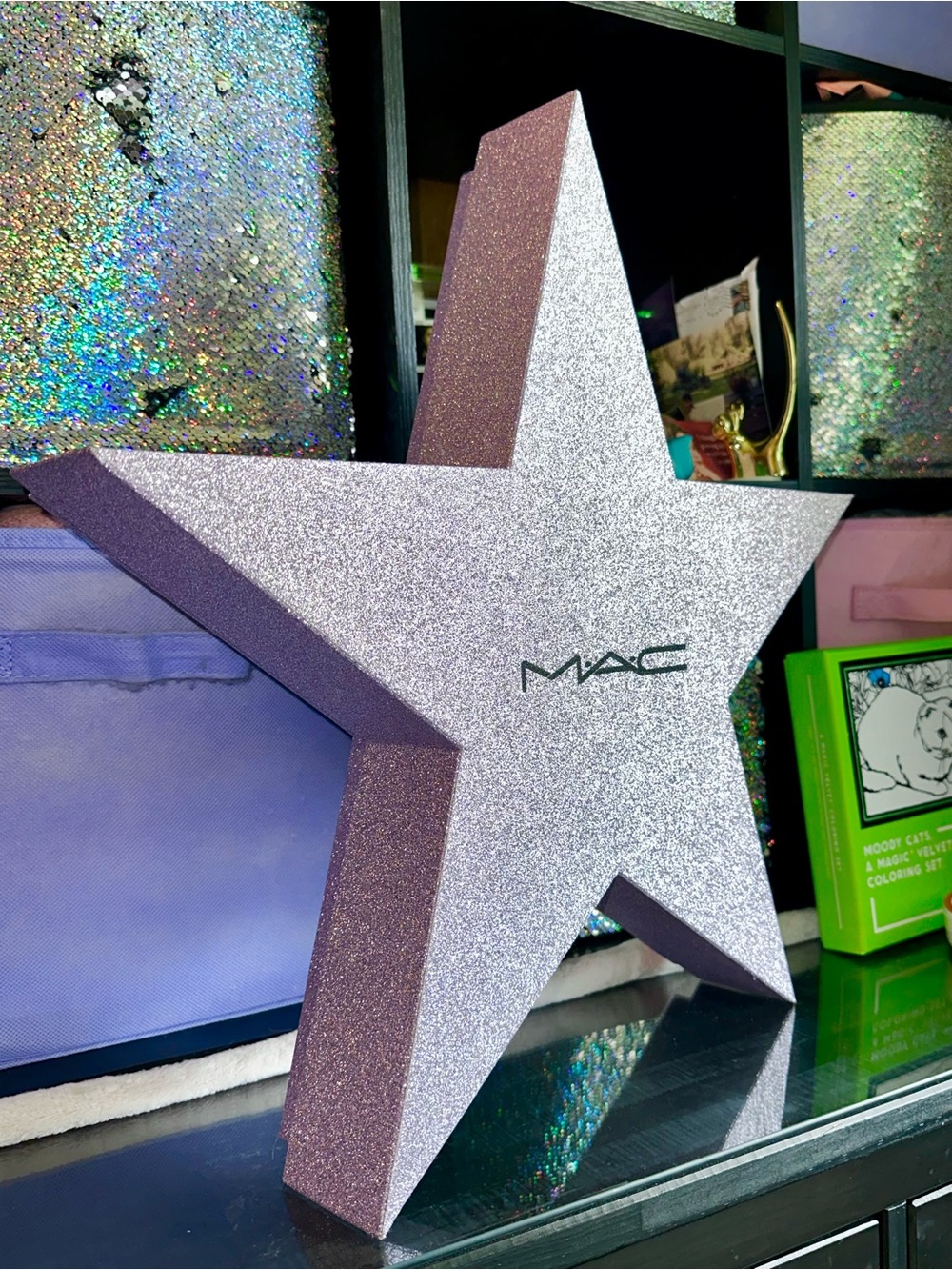 MAC • Stars For Days 2019 Limited Edition Advent Calendar Lavender Glitter Box - Picture 7 of 17